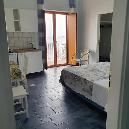 La Casa Di Nunzia Bed & Breakfast