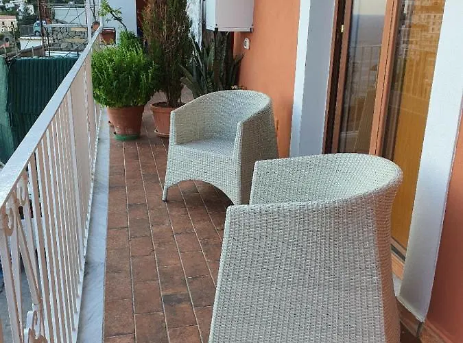 Alojamento de Acomodação e Pequeno-almoço La Casa Di Nunzia 3*